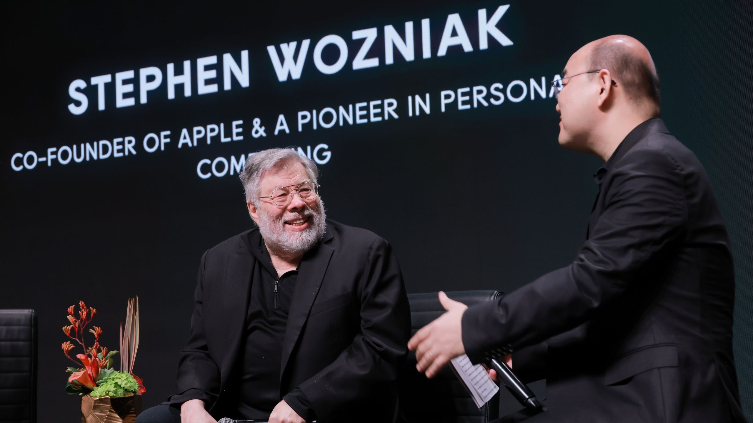 bat-ngo-lon-o-san-francisco-wozniak-me-iphone-air-1.jpeg