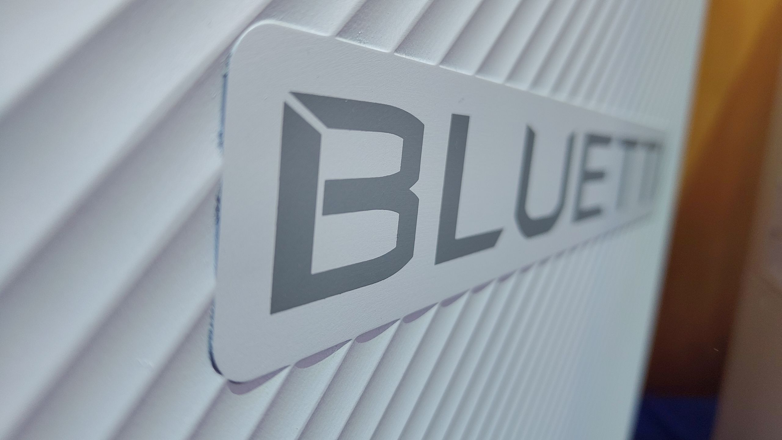 bluetti-balco-giai-phap-nang-luong-mat-troi-cam-va-chay-1.jpeg