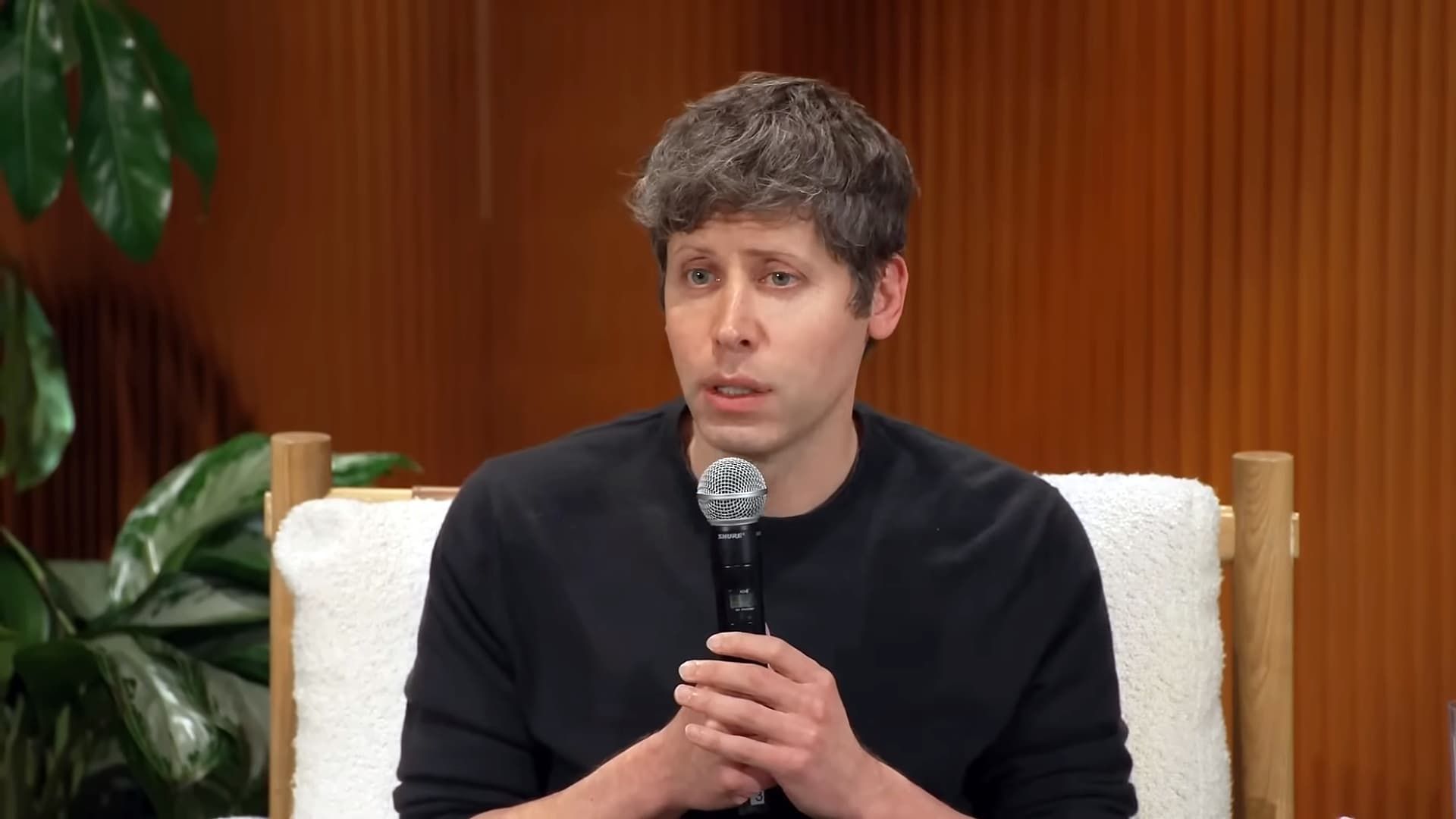 sam-altman-thua-nhan-chatgpt-5-2-giam-chat-luong-viet-1.jpeg
