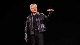 jensen-huang-keu-goi-giam-doc-dieu-hanh-o-lai-california-1.jpeg